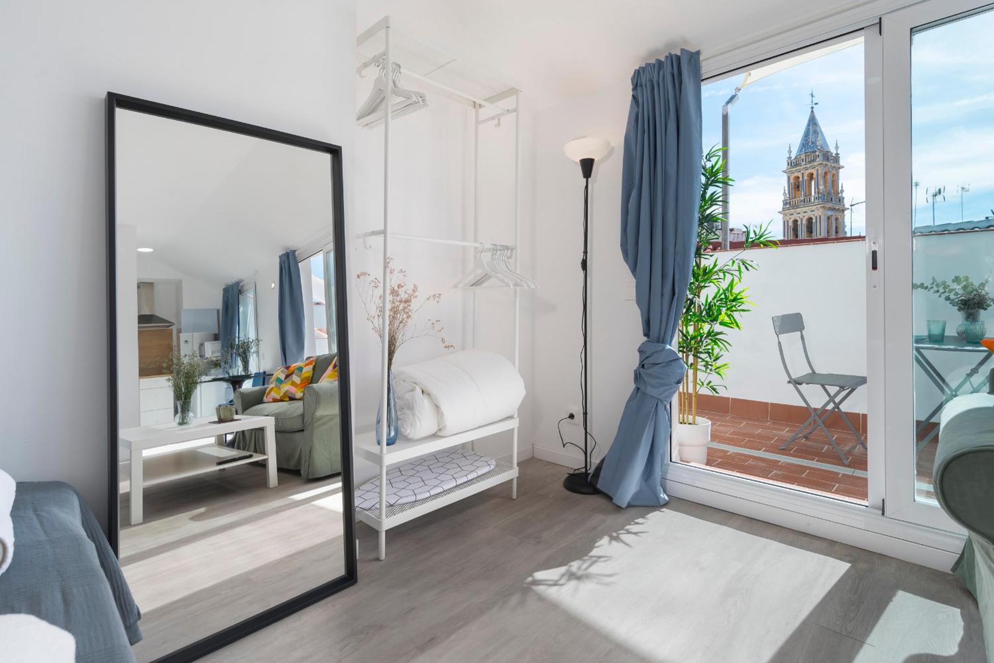 Anfitrion Triana 3 Appartement Sevilla Buitenkant foto